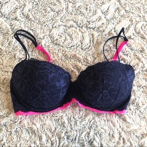 🔥BOGO FREE VS PINK navy hot pink push up bra